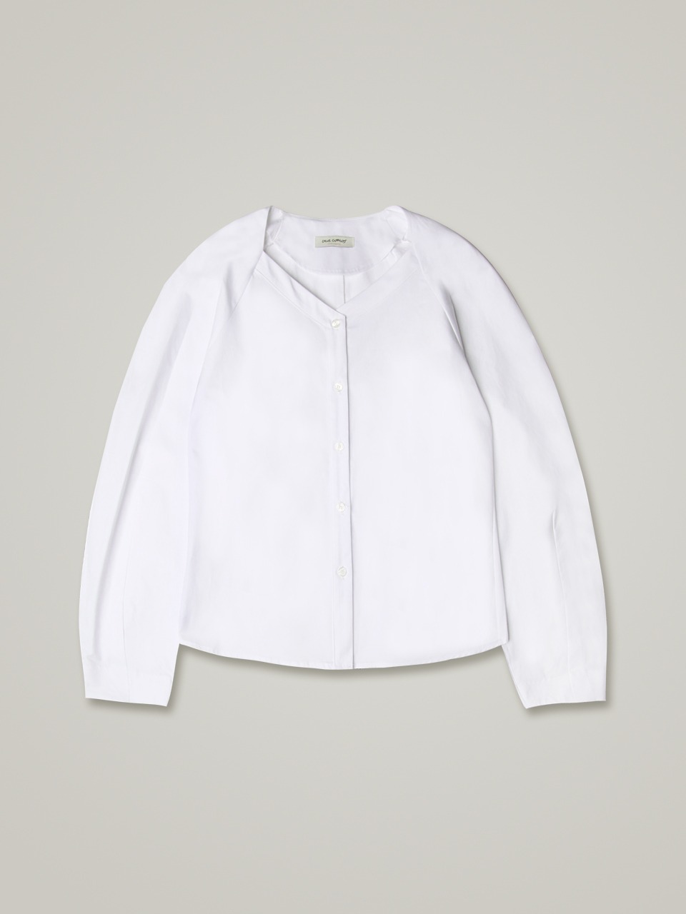 comos 811 V-neck raglan volume sleeve shirt (white)